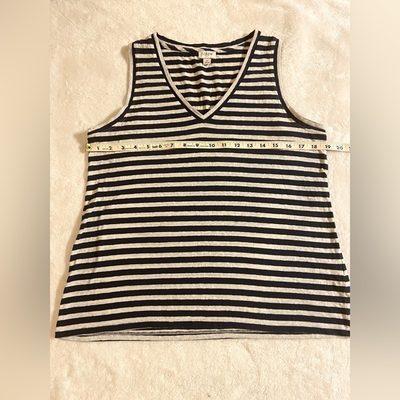 J. Crew Womens Navy and White Striped V-neck Sleeveless Tank Top - Picture 8 of 9